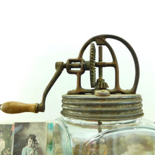 Charger l&#39;image dans la galerie, Grande baratte à beurre vintage 3 litres 19e siècle