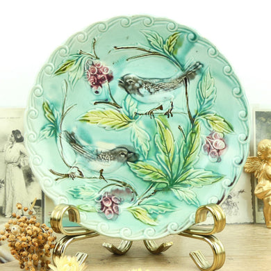 Assiette ancienne à dessert française 19e siècle oiseaux et fruits décor en relief N2