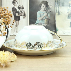 Service 8 tasses à café porcelaine de Chauvigny blanc avec décor or