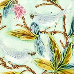 Assiette barbotine oiseaux, Assiette française 19e siècle, Assiette de collection