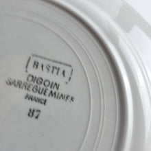 Charger l&#39;image dans la galerie, 4 assiettes plates Vintage Digoin, vaisselle de campagne Digoin
