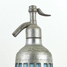 Charger l&#39;image dans la galerie, Ancien siphon de bar verre et métal 19e siècle, grande bouteille siphon bleu armature en métal vintage