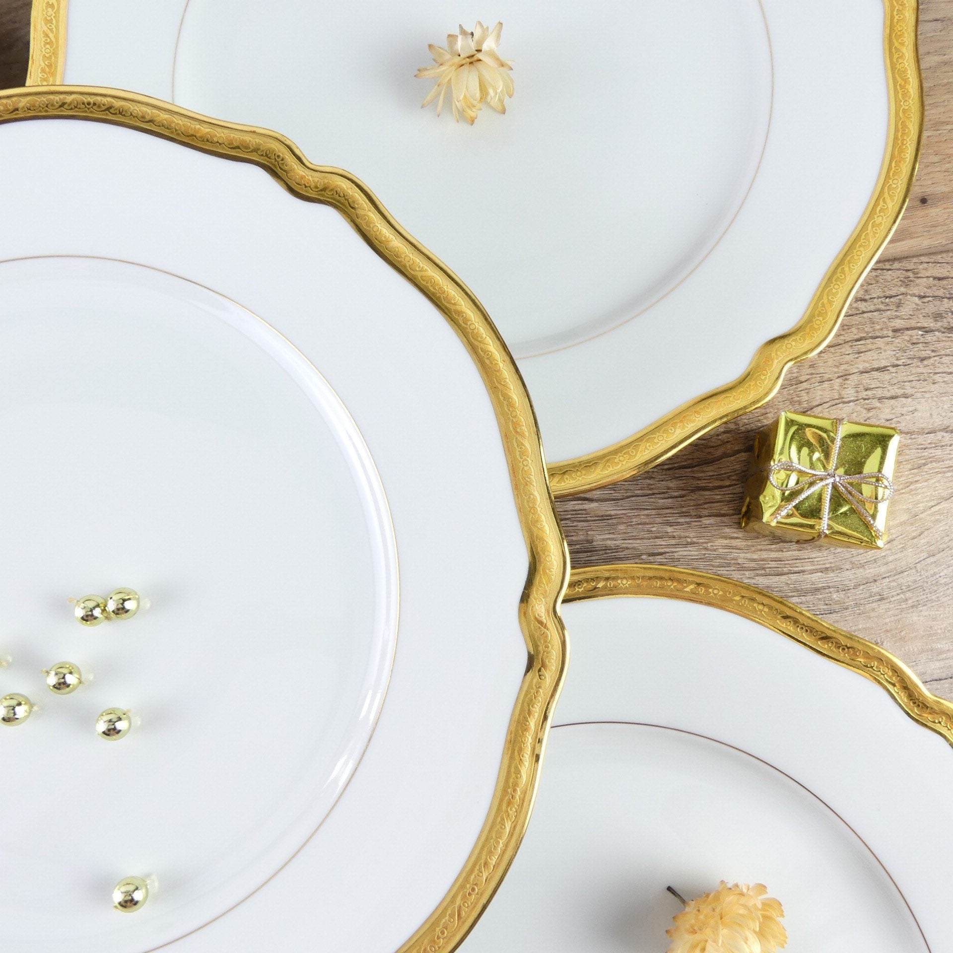 Assiettes Limoges de luxe, collection luxueuse avec or véritable